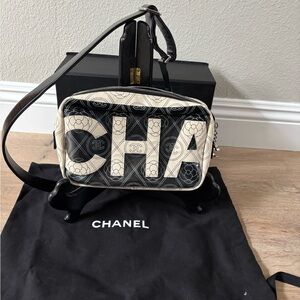 EUC Chanel Black and White Camelia Crossbody Bag